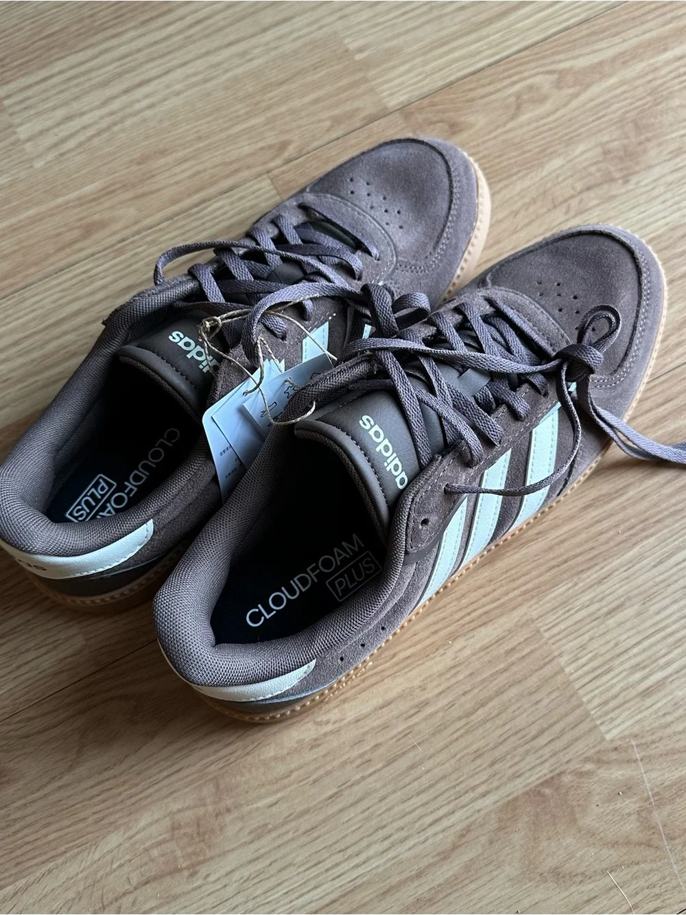 adidas Breaknet Sleek Sneakers / Brown / Women's /Size 9 - Picture 3 of 10